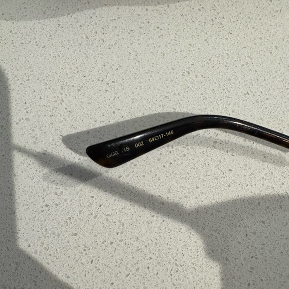 Men’s Gucci Sunglasses - Picture 5 of 7